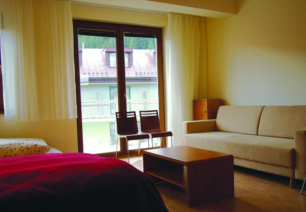 Apartment 302 Oscadnica